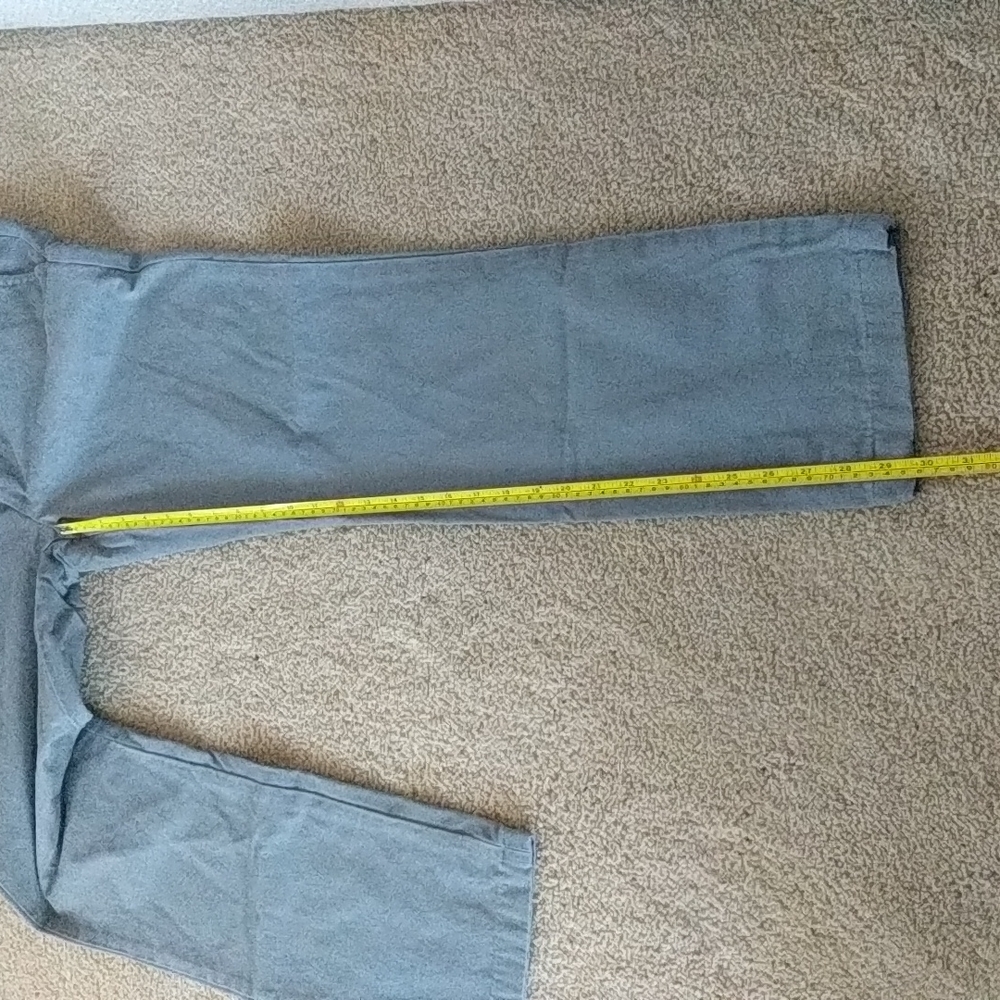 Combatant Gentlemen chinos, sage color, size 31 x 29.75 - Picture 8 of 10
